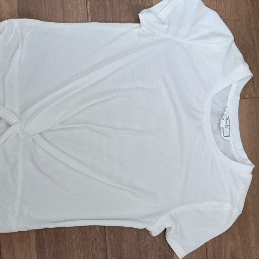 Hippie Rose White Tie Front Short Sleeve T-Shirt